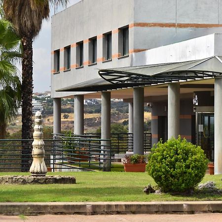 Hospedium Hotel Dona Mafalda De Castilla Plasencia Buitenkant foto