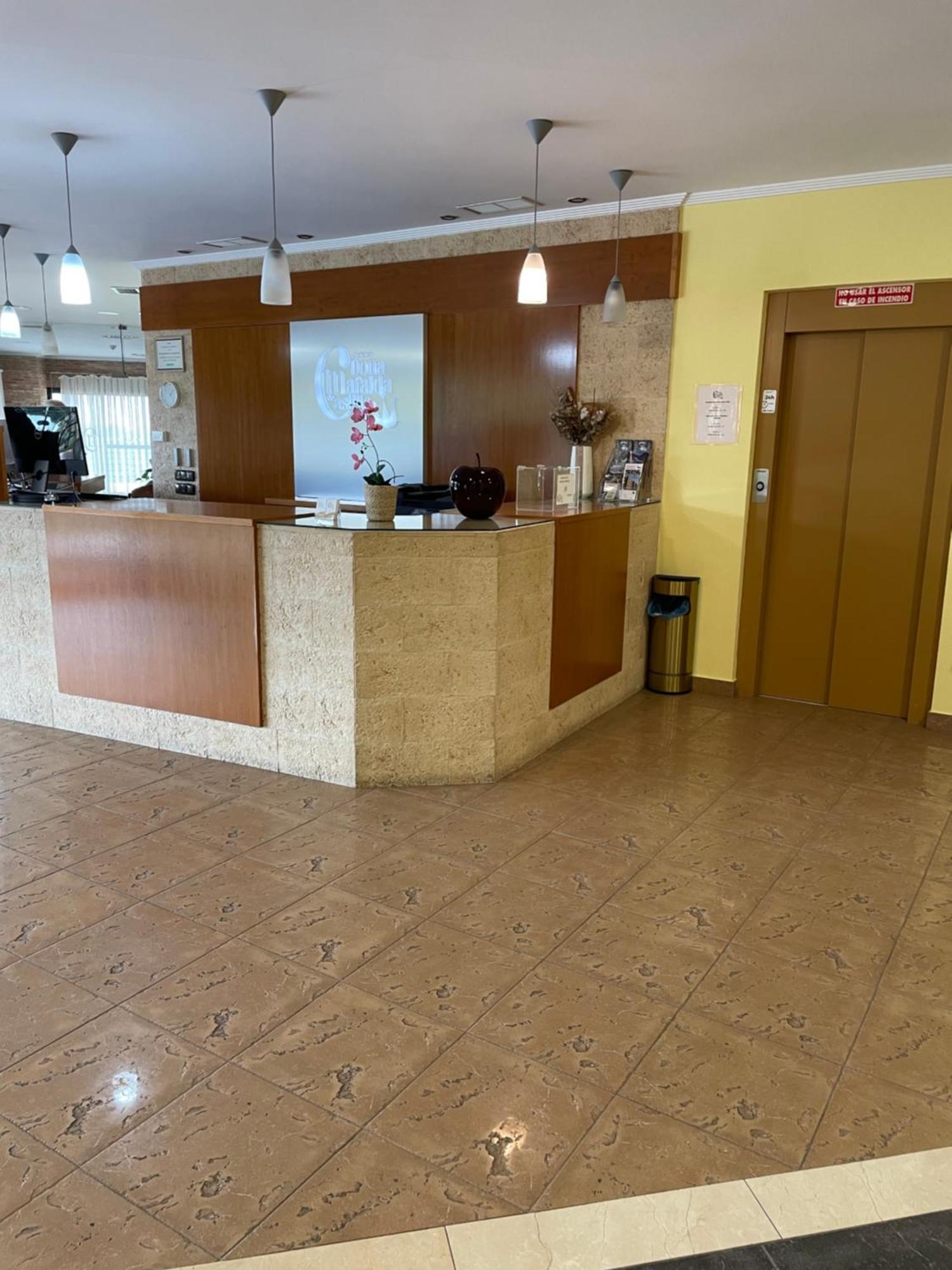 Hospedium Hotel Dona Mafalda De Castilla Plasencia Buitenkant foto