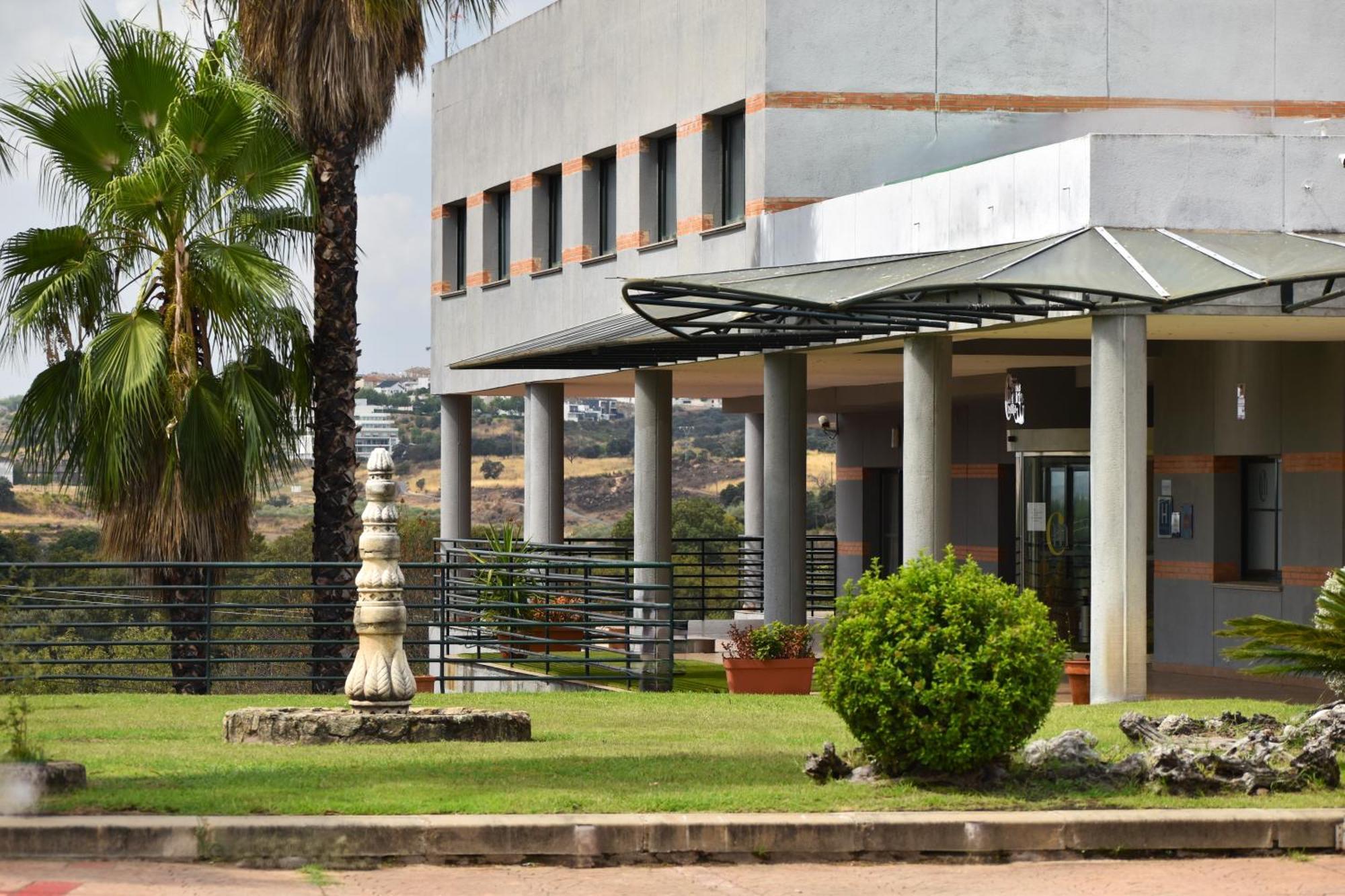 Hospedium Hotel Dona Mafalda De Castilla Plasencia Buitenkant foto